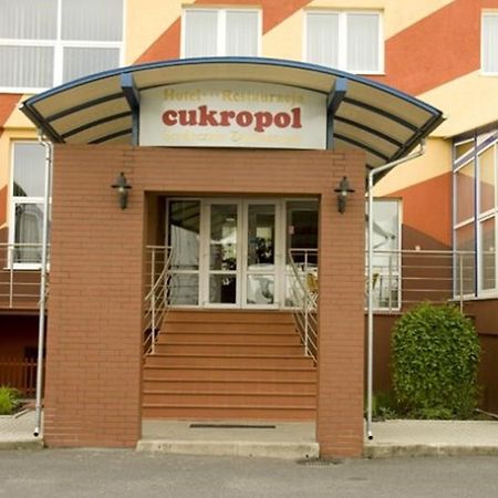 Hotel Restauracja Cukropol Gostyń Kültér fotó